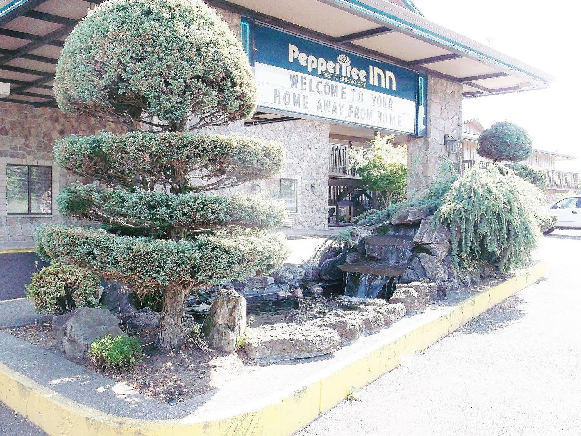 Pepper Tree Inn Beaverton Exterior foto